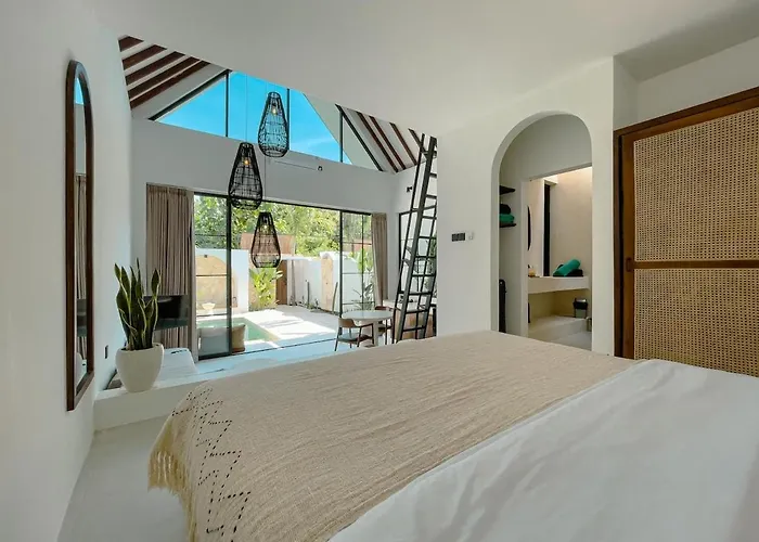 Casa Ulu 1 - Brandnew Boho Boutique *